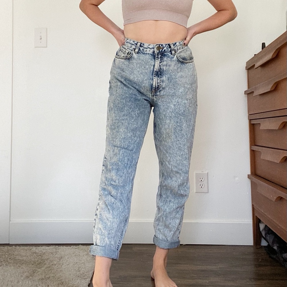 BDG urban outfitters high-rise Mom Jeans